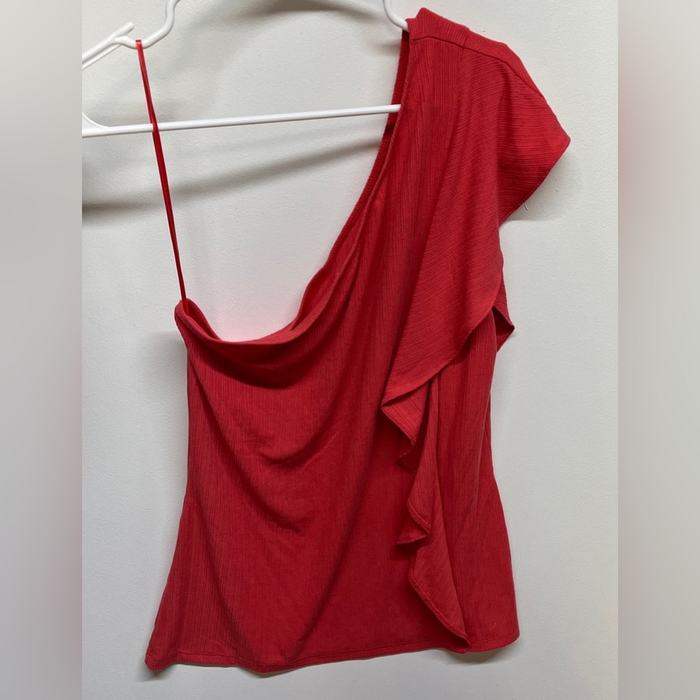 Nine West Women’s Shirt Top Size Large One Shoulder Coral Ruffle Casual - Picture 1 of 9